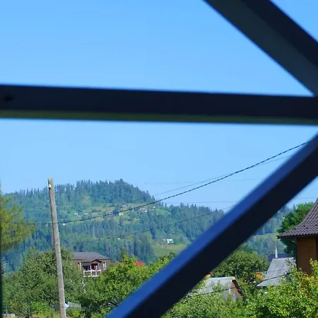 Kostel House Mykulychyn