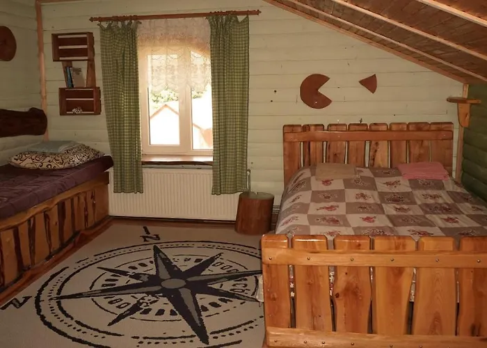 Kostel House *