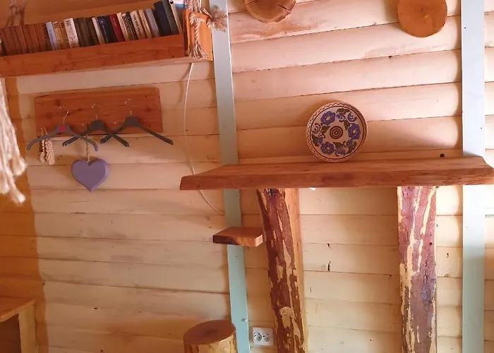 Kostel House Отель *