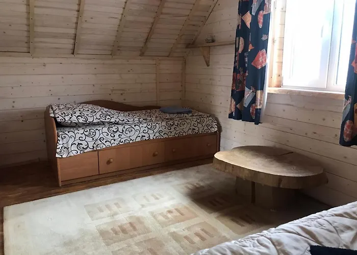 Kostel House *