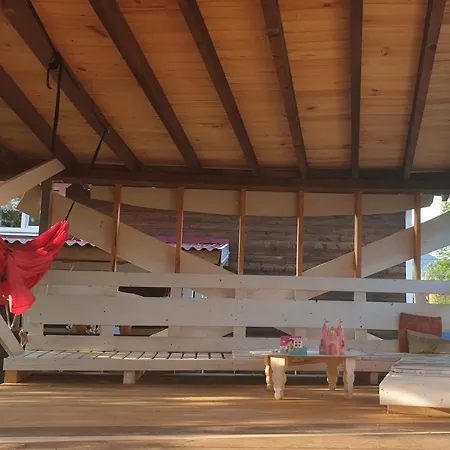 Kostel House Mykulytschyn