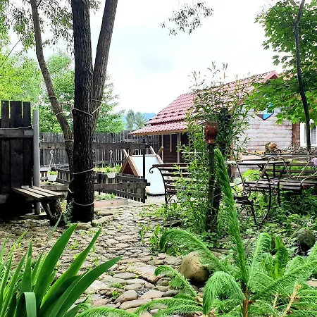 Kostel House Hotel Mykulytschyn