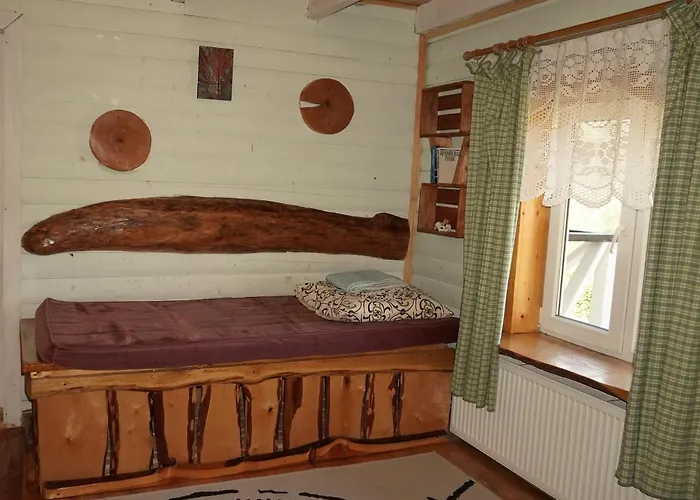 Kostel House * Mikulicsin