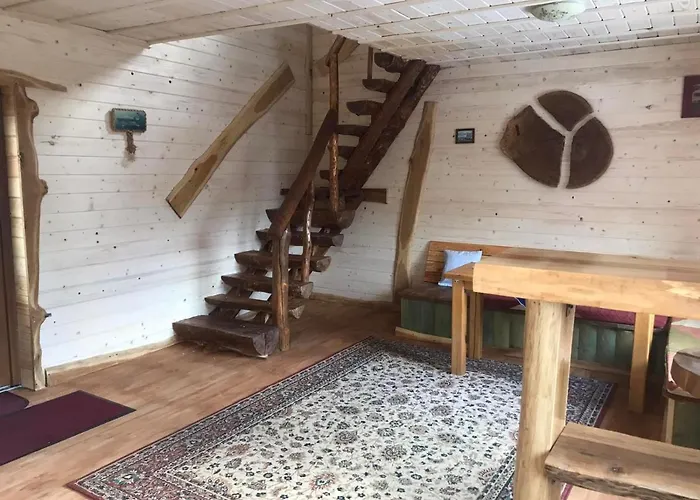 Kostel House Szálloda